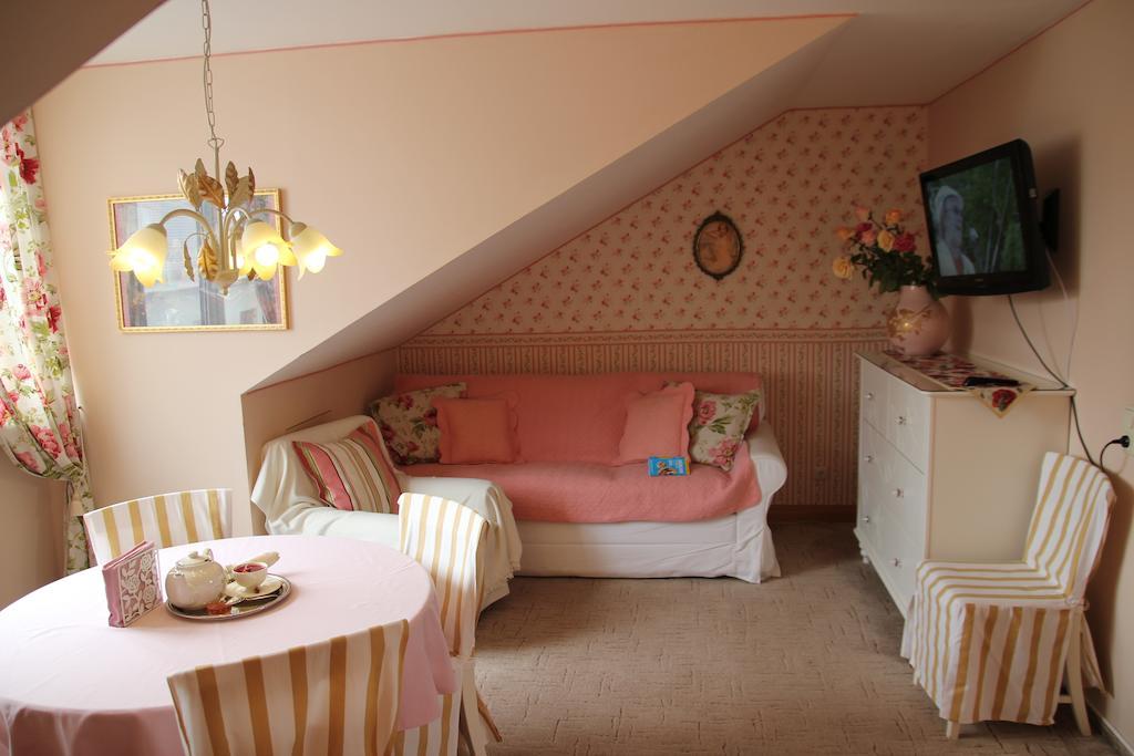 Ferienwohnung Rosentee Munich